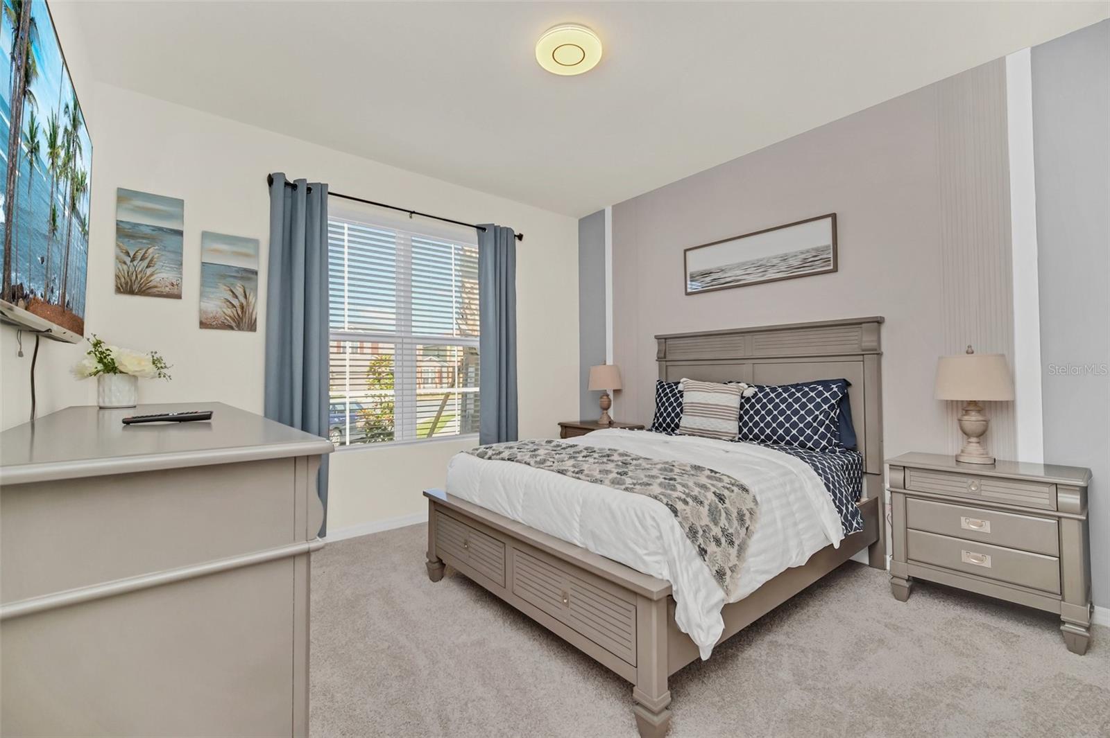 SOLTERRA PH 2D - Residential