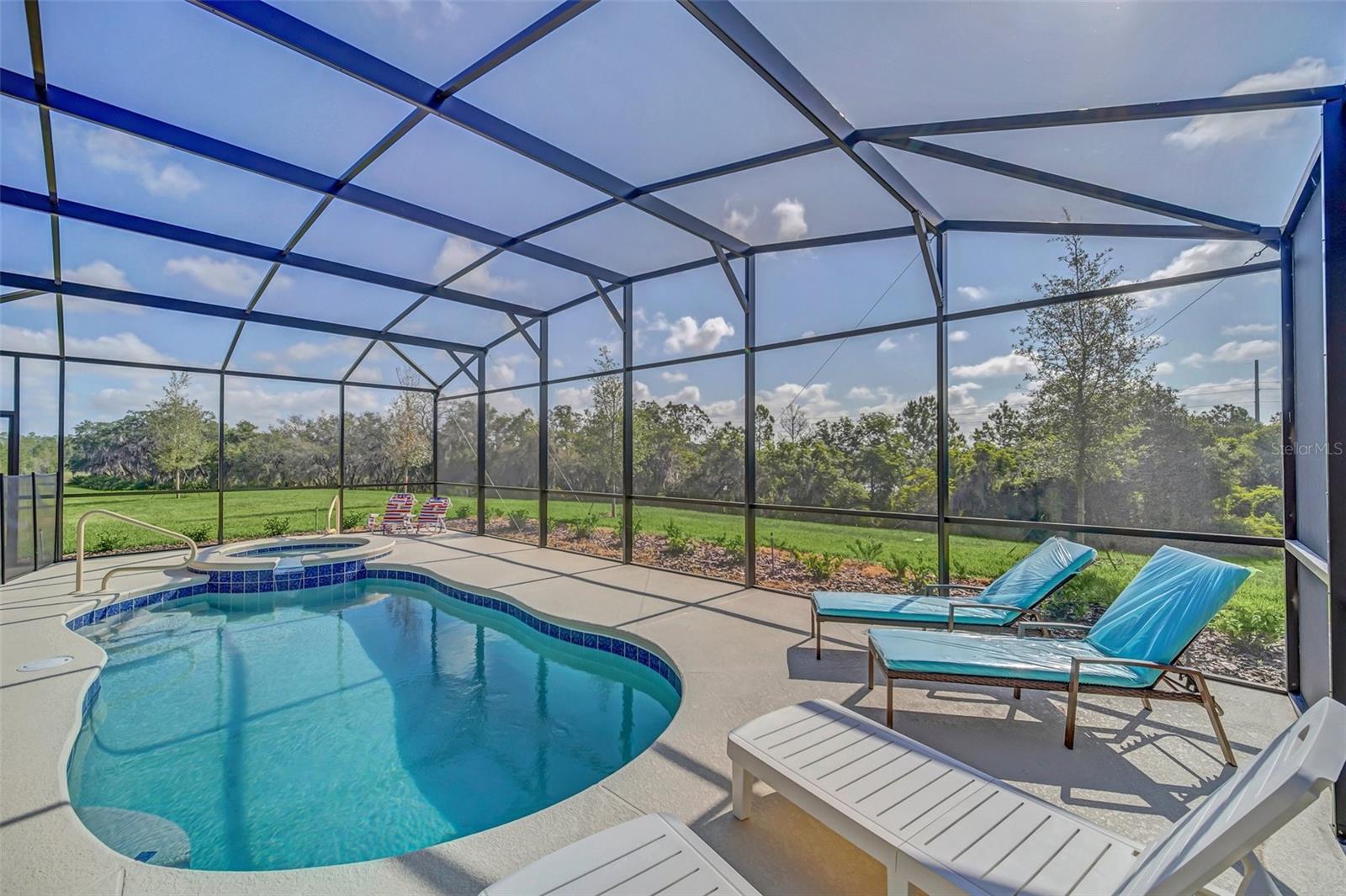 SOLTERRA PH 2D - Residential