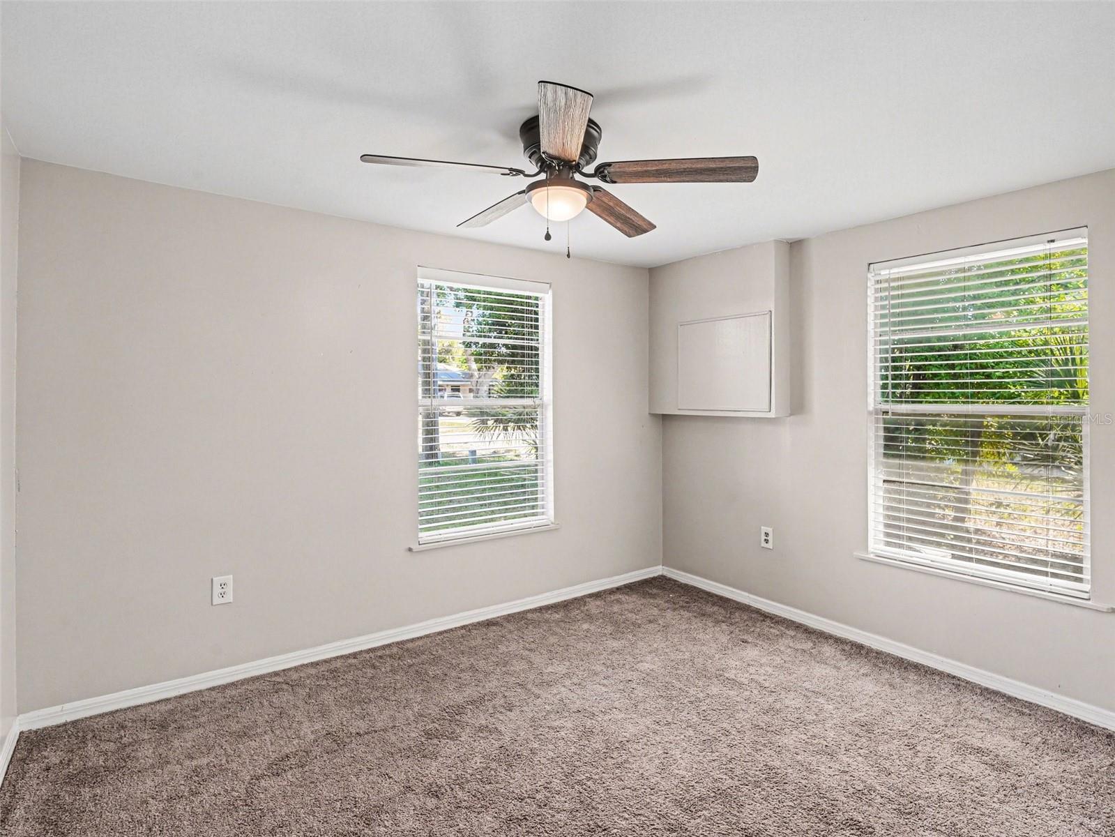 MCCOLLUMS LAKE - Residential