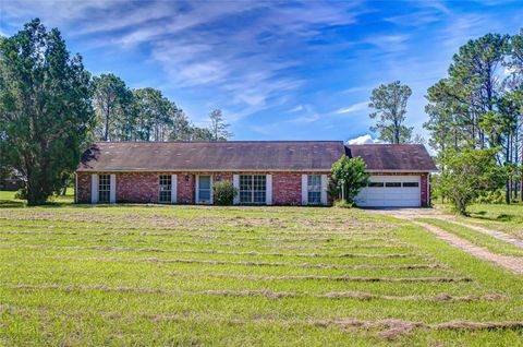 Photo of 10813 Dixon Drive, Riverview, FL 33579 (MLS # TB8428857)