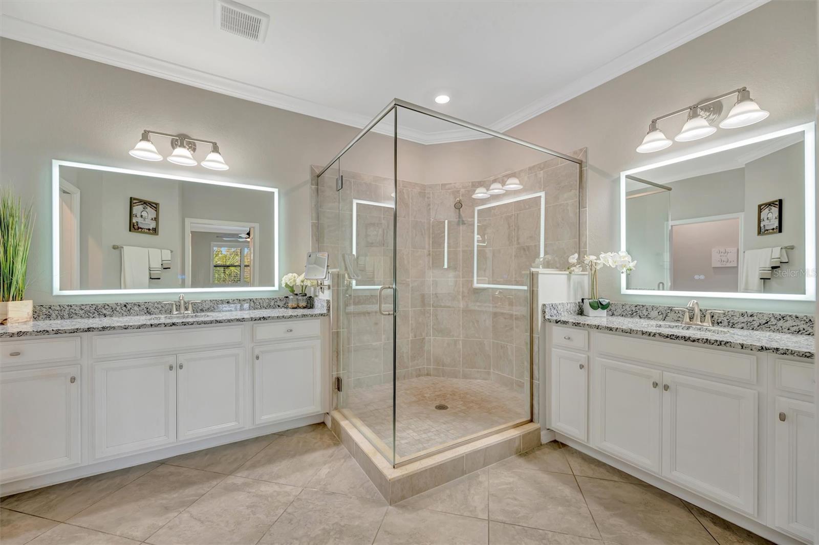 COACH HOMES III AT LAKEWOOD NATIONAL - Residential