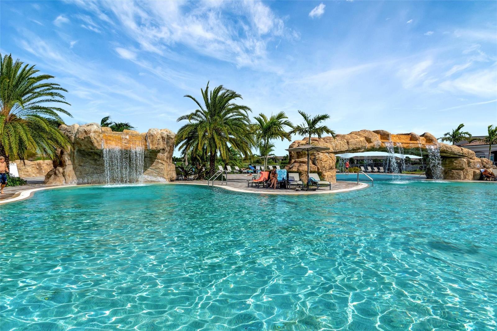 COACH HOMES III AT LAKEWOOD NATIONAL - Residential