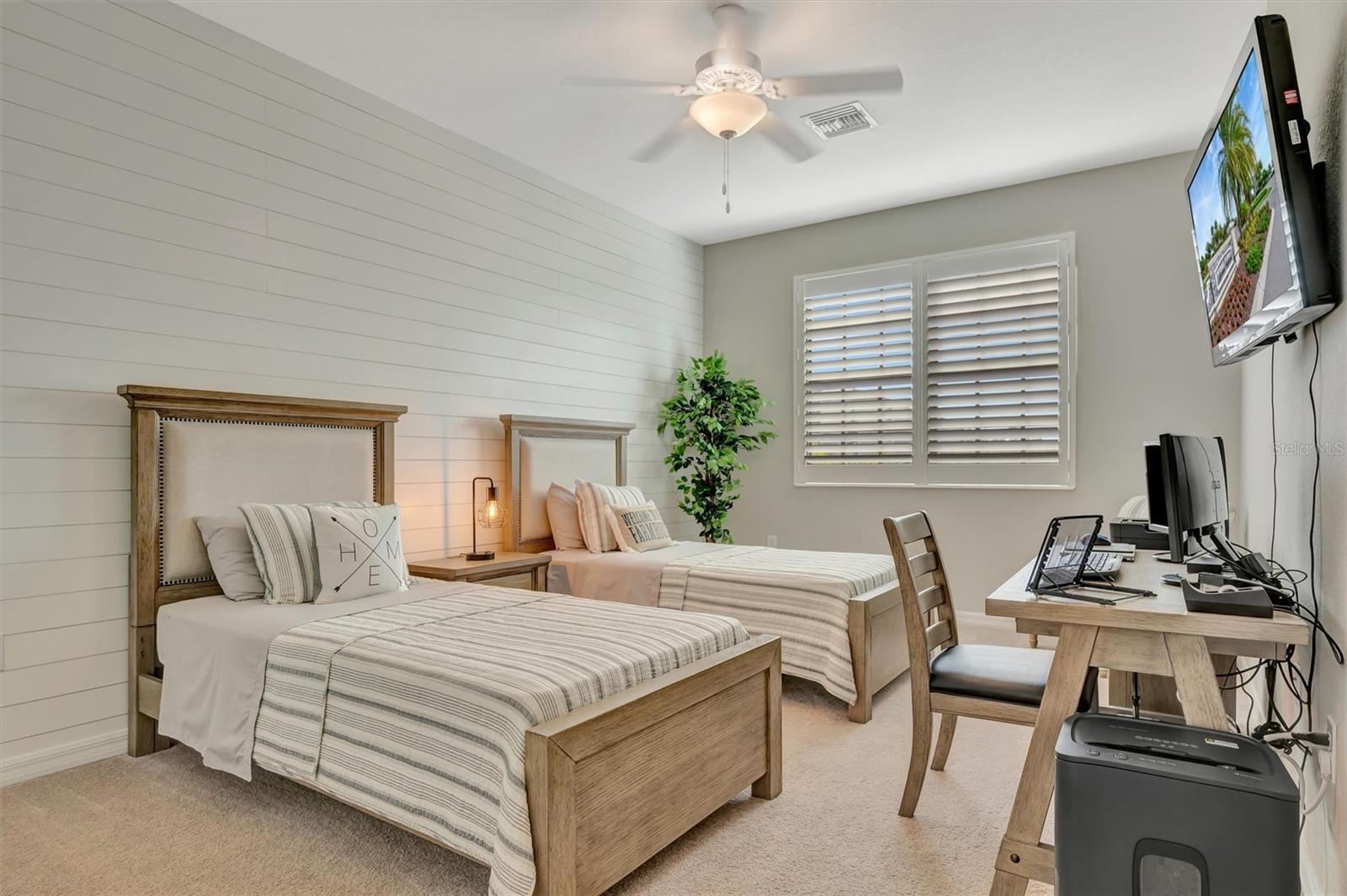 COACH HOMES III AT LAKEWOOD NATIONAL - Residential