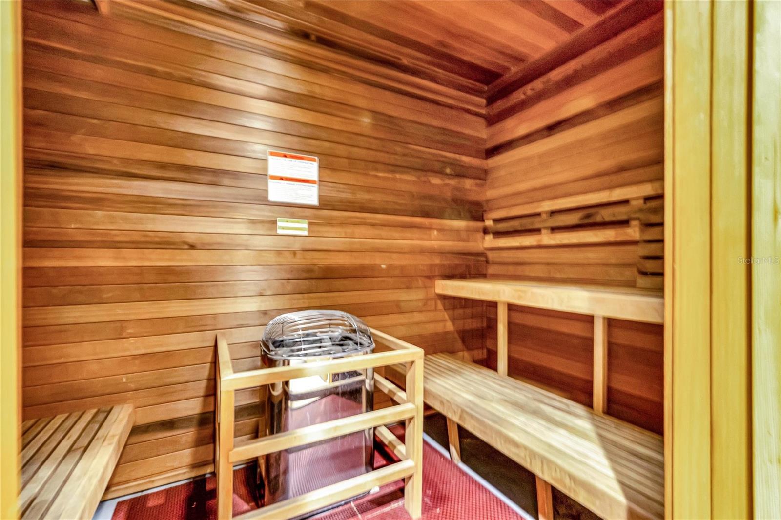 COACH HOMES III AT LAKEWOOD NATIONAL - Residential