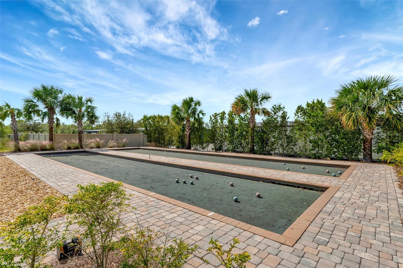 COACH HOMES III AT LAKEWOOD NATIONAL - Residential