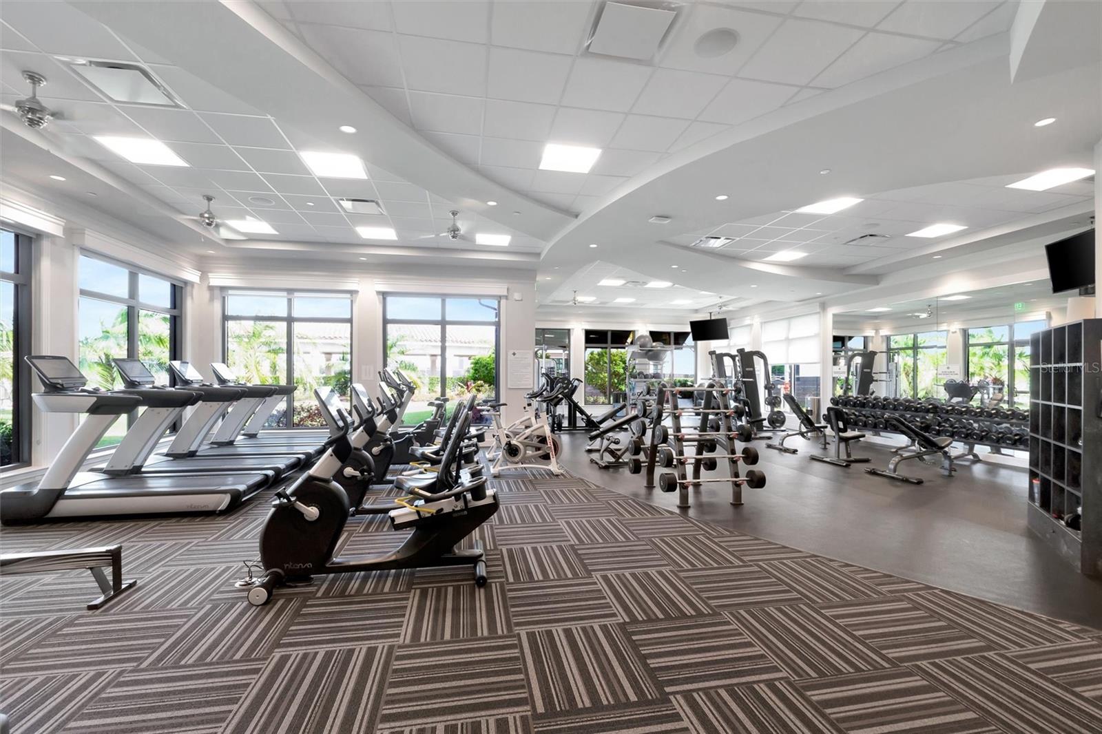 COACH HOMES III AT LAKEWOOD NATIONAL - Residential