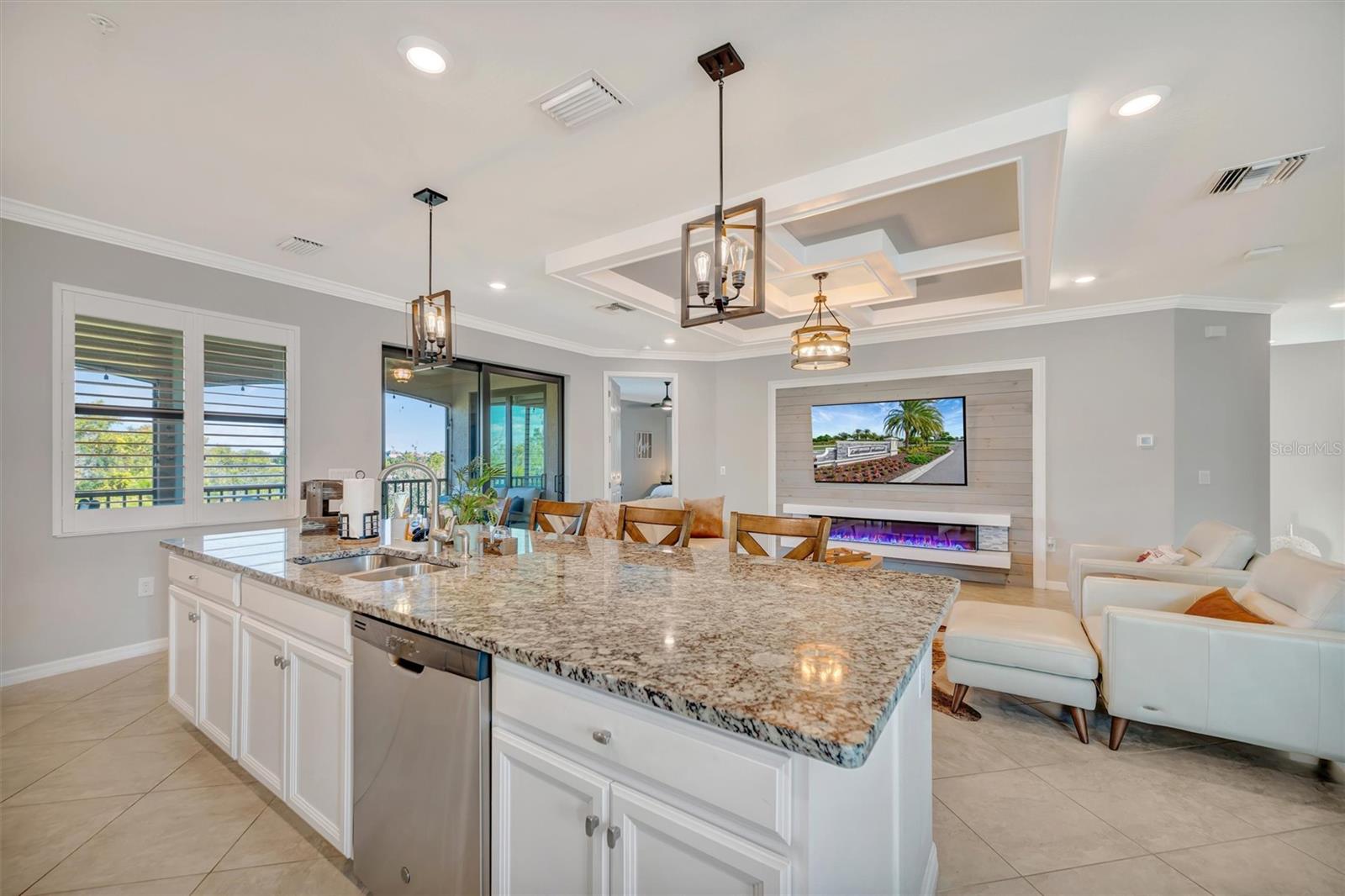 COACH HOMES III AT LAKEWOOD NATIONAL - Residential