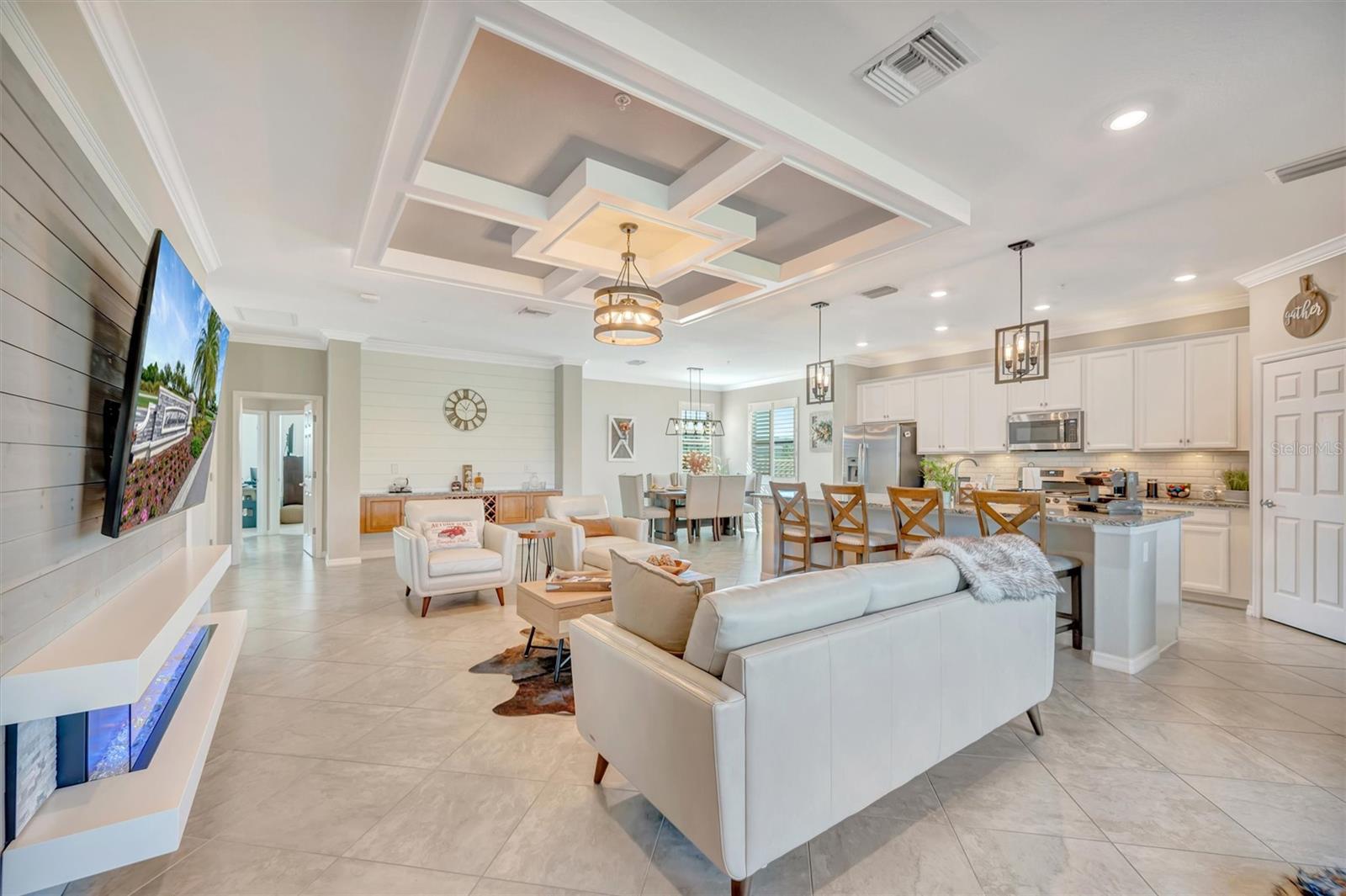 COACH HOMES III AT LAKEWOOD NATIONAL - Residential