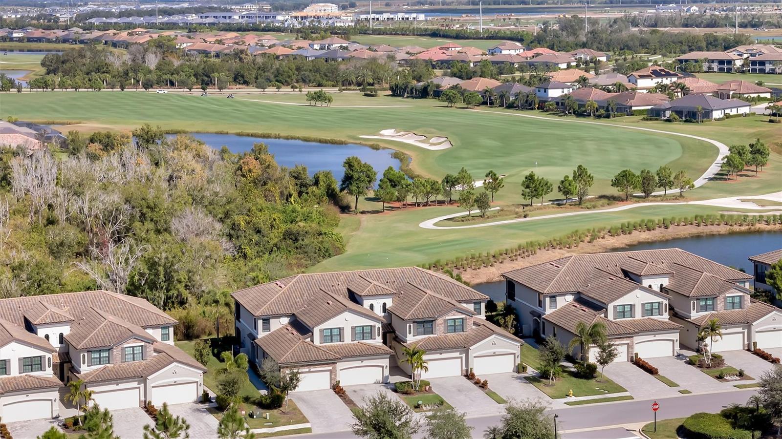 COACH HOMES III AT LAKEWOOD NATIONAL - Residential