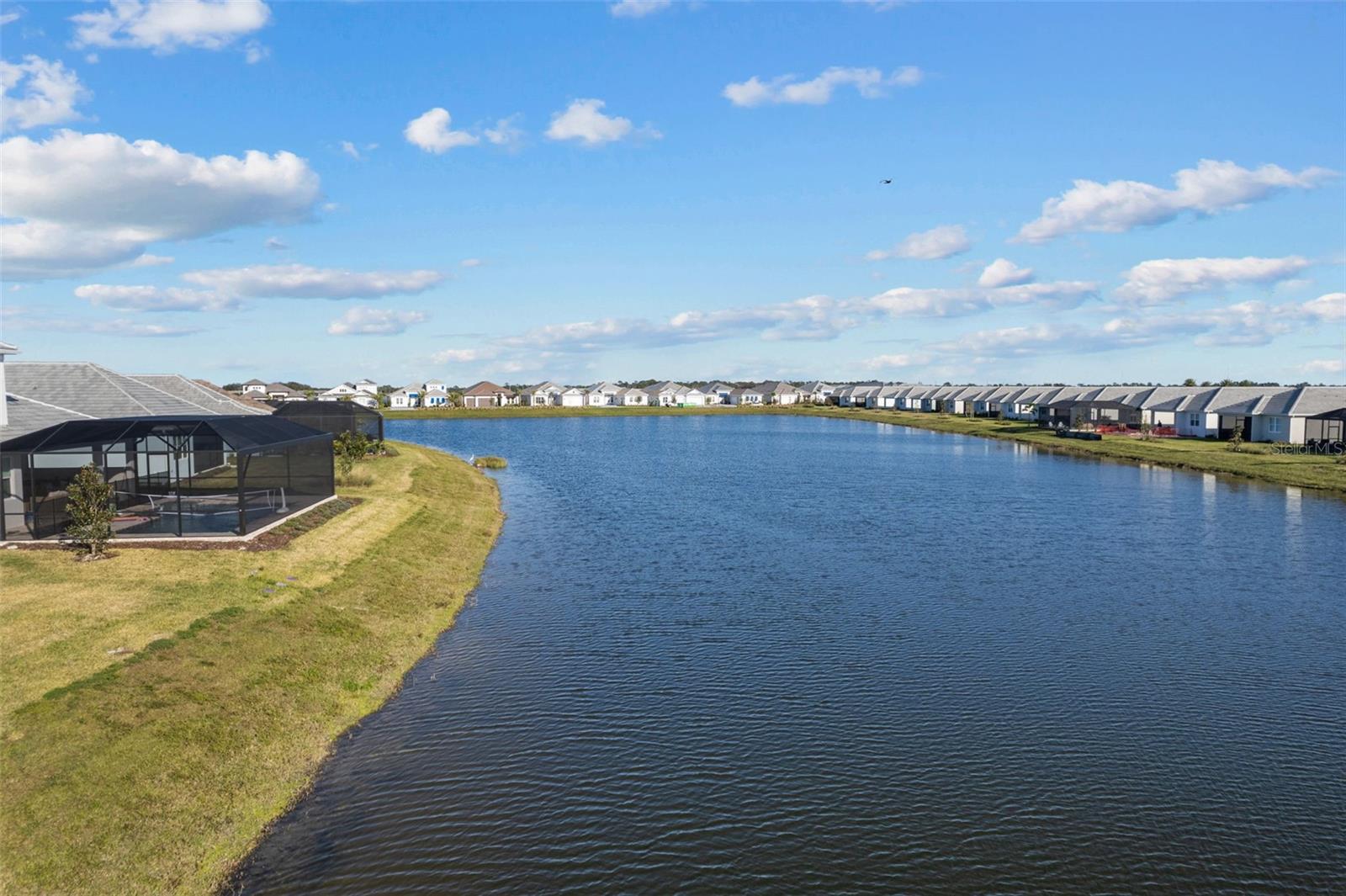 LAKEHOUSE COVE/WATERSIDE PHS 5 - Residential Lease