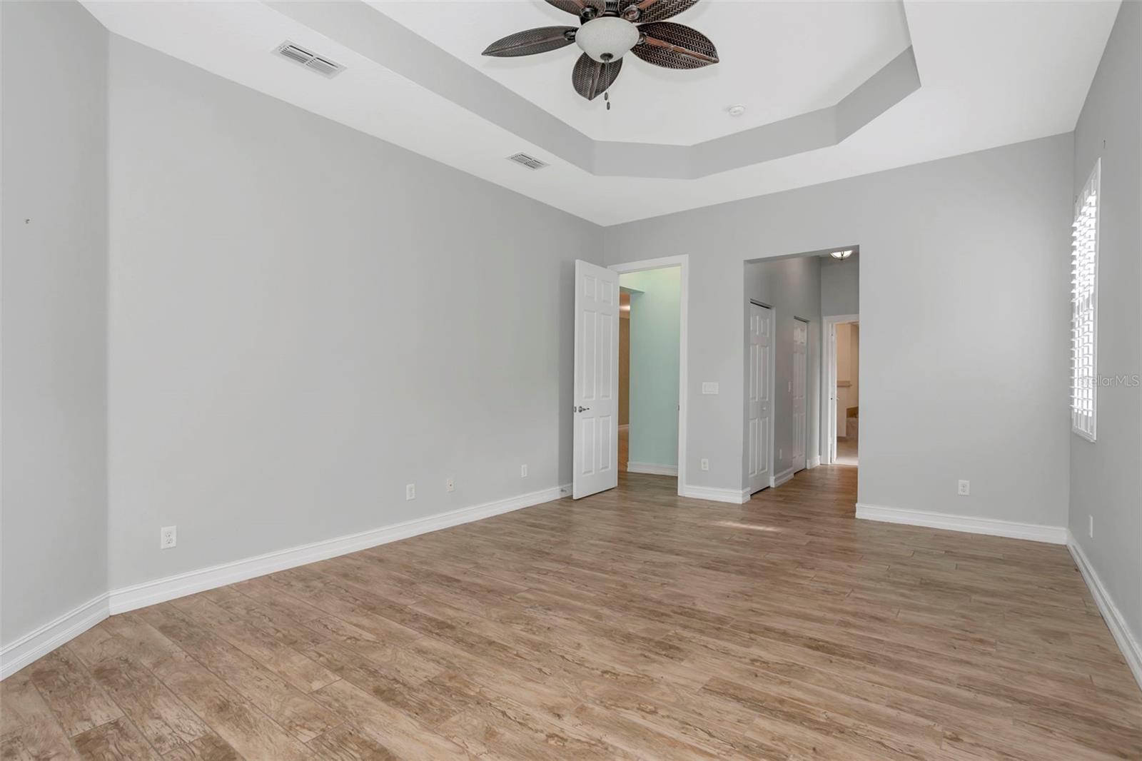 VALENCIA LAKES TR D PH 1 - Residential