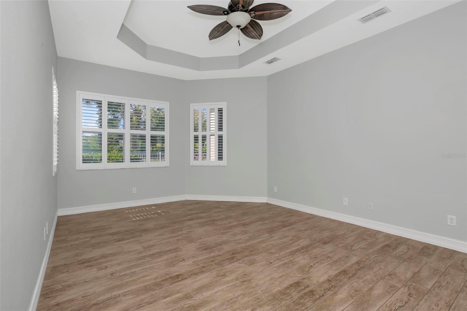 VALENCIA LAKES TR D PH 1 - Residential