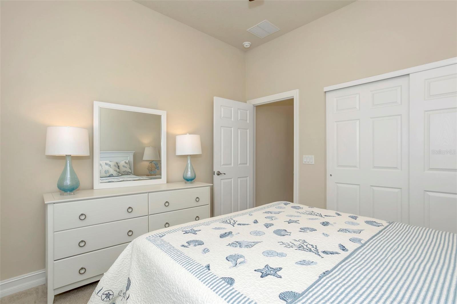 VALENCIA LAKES TR D PH 1 - Residential