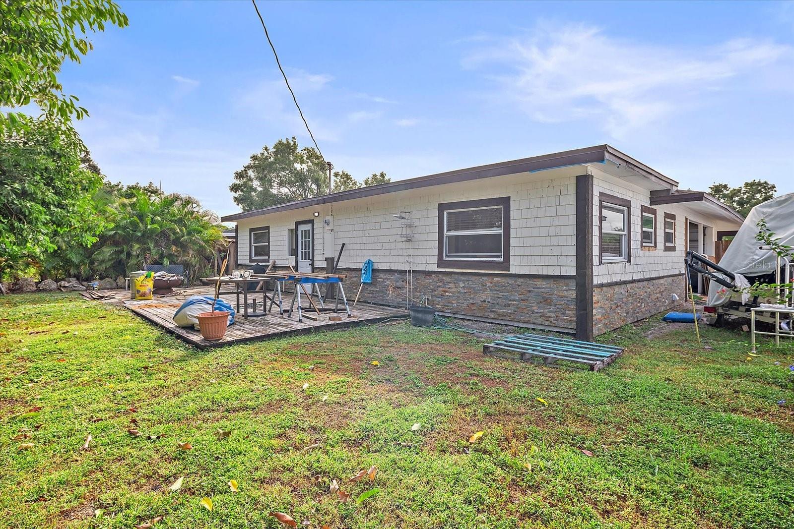 LOMA LINDA PARK - Residential