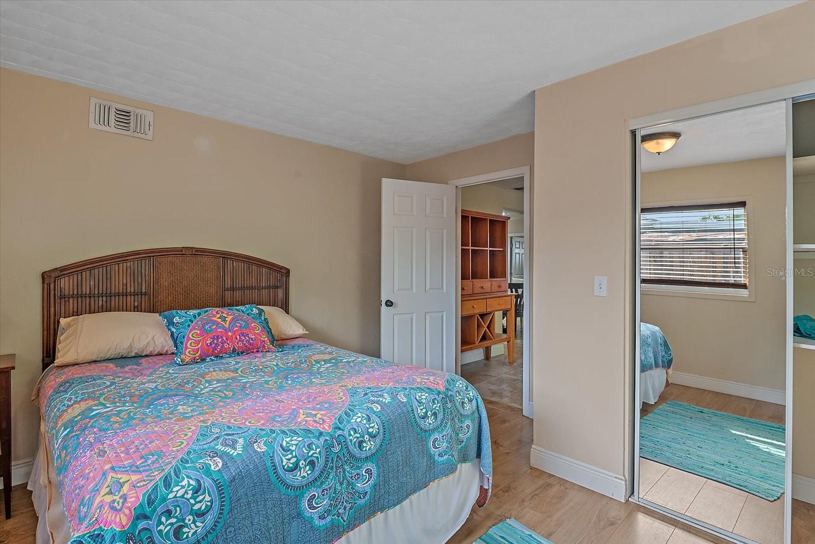 LOMA LINDA PARK - Residential