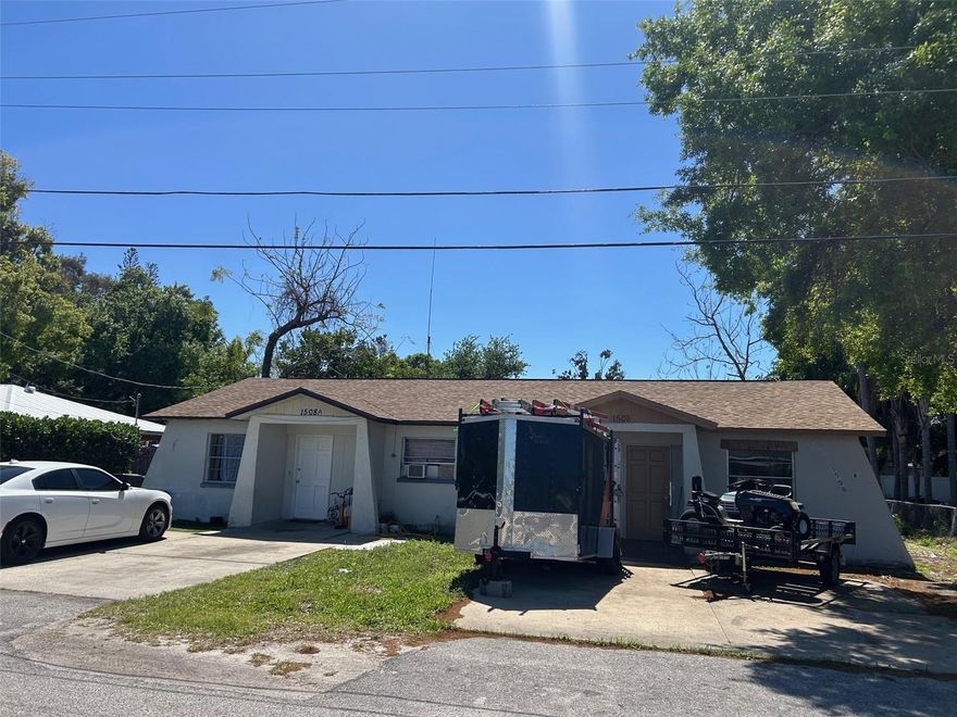 Duplex featuring two units, each offering 3 bedrooms, 1.5 bathrooms, and plenty of potential. Conveniently located just a few blocks from the State College of Florida and only 15-20 minutes from Anna Maria Island. A great opportunity for investors or buyers seeking a property with dual income potential.