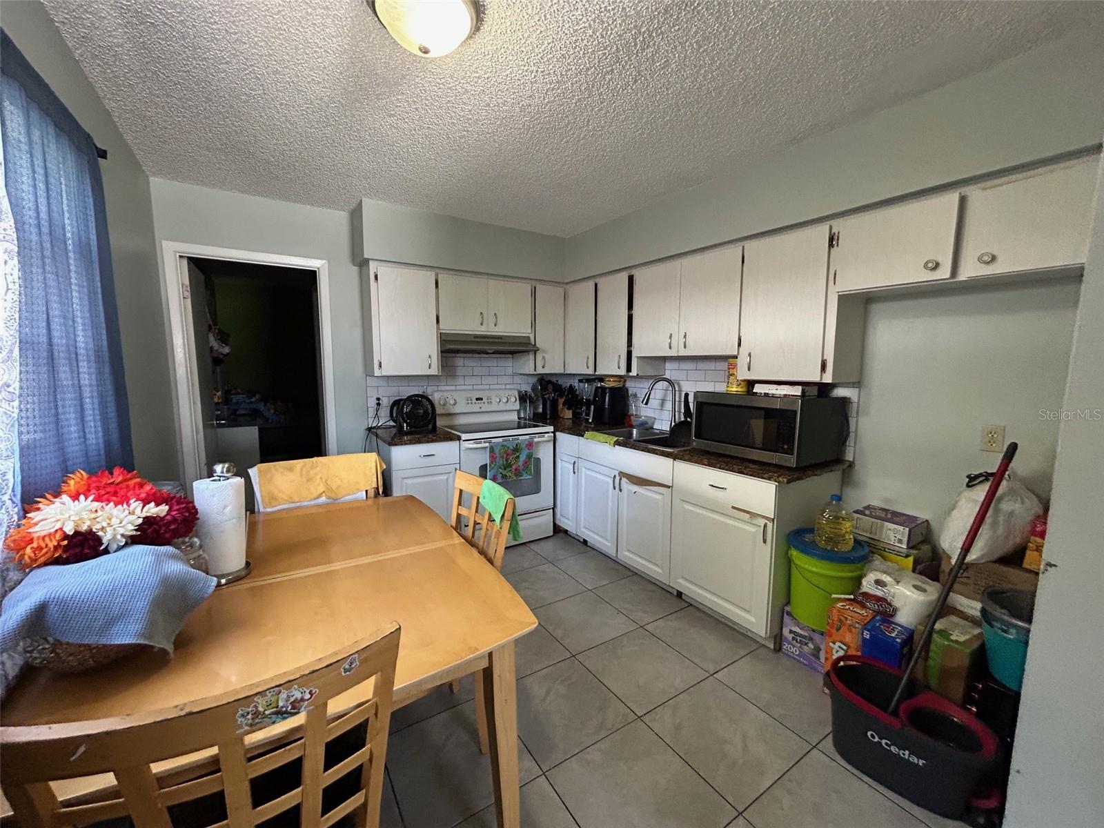 AIRPORT REV - Residential Income