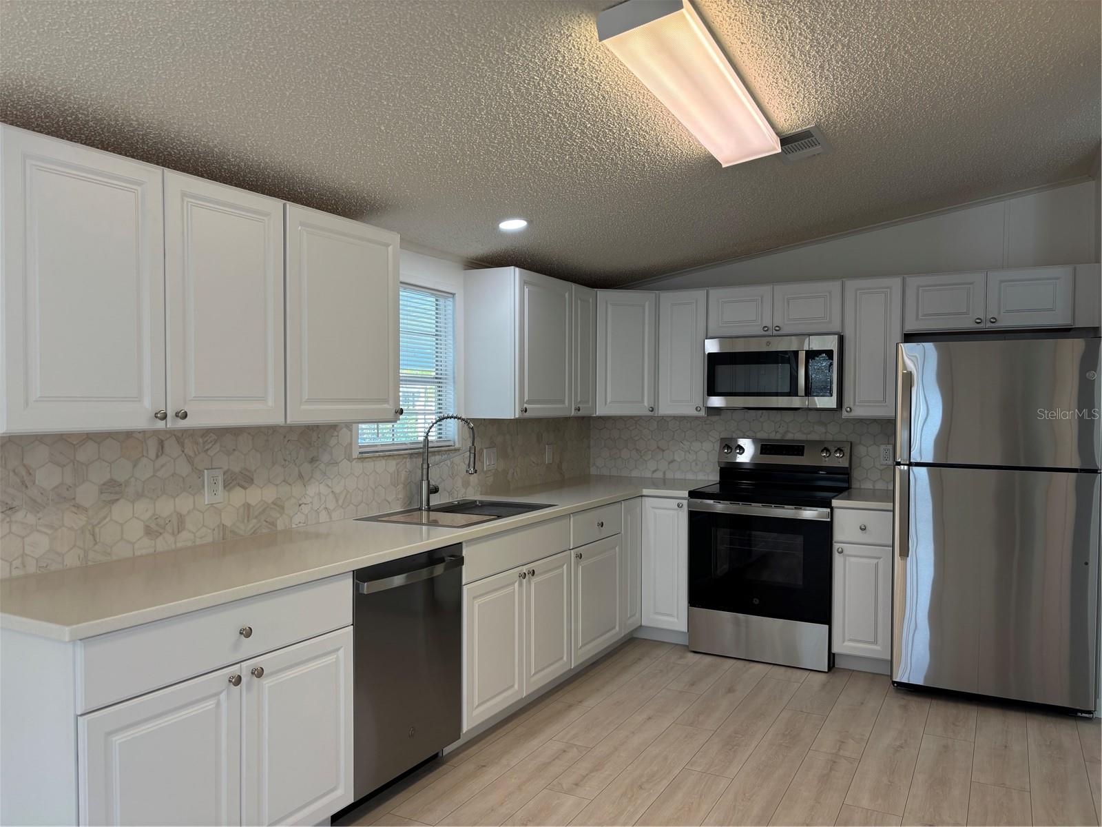 SEMINOLE COVE - Residential