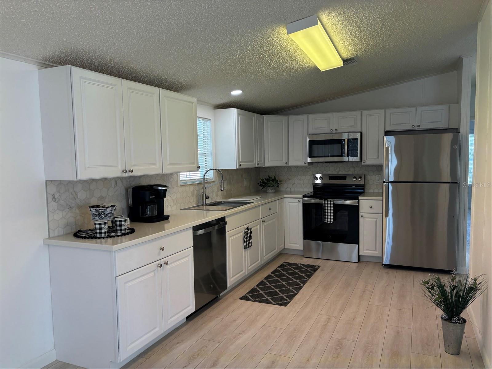 SEMINOLE COVE - Residential