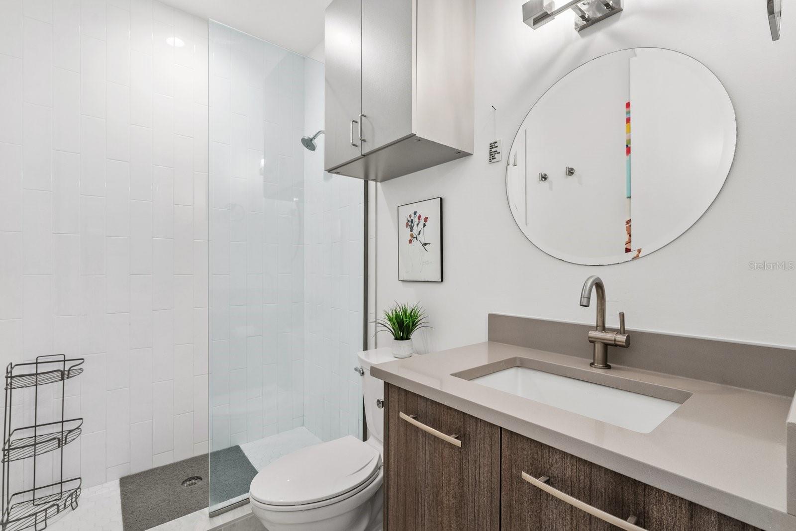 RISDON/5TH - Residential