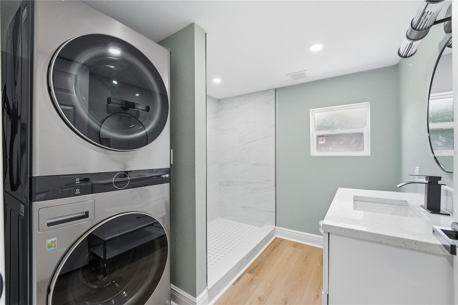 AUBURNDALE HEIGHTS - Residential