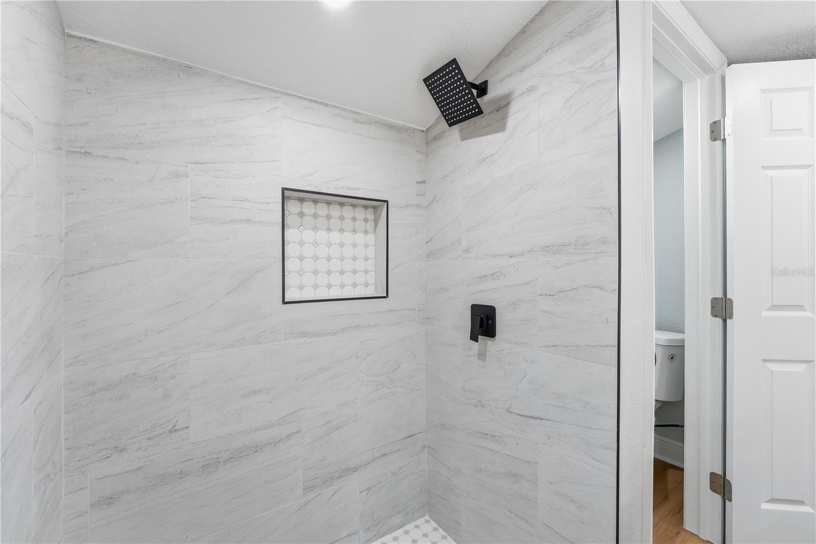 AUBURNDALE HEIGHTS - Residential