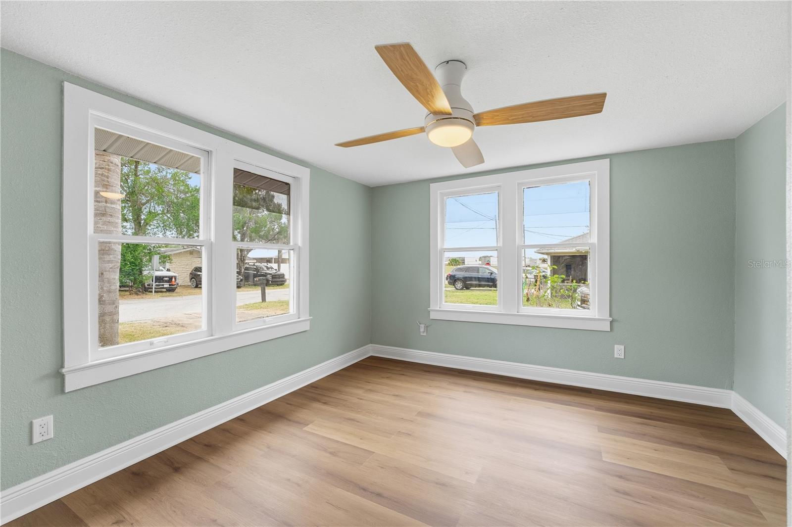 AUBURNDALE HEIGHTS - Residential