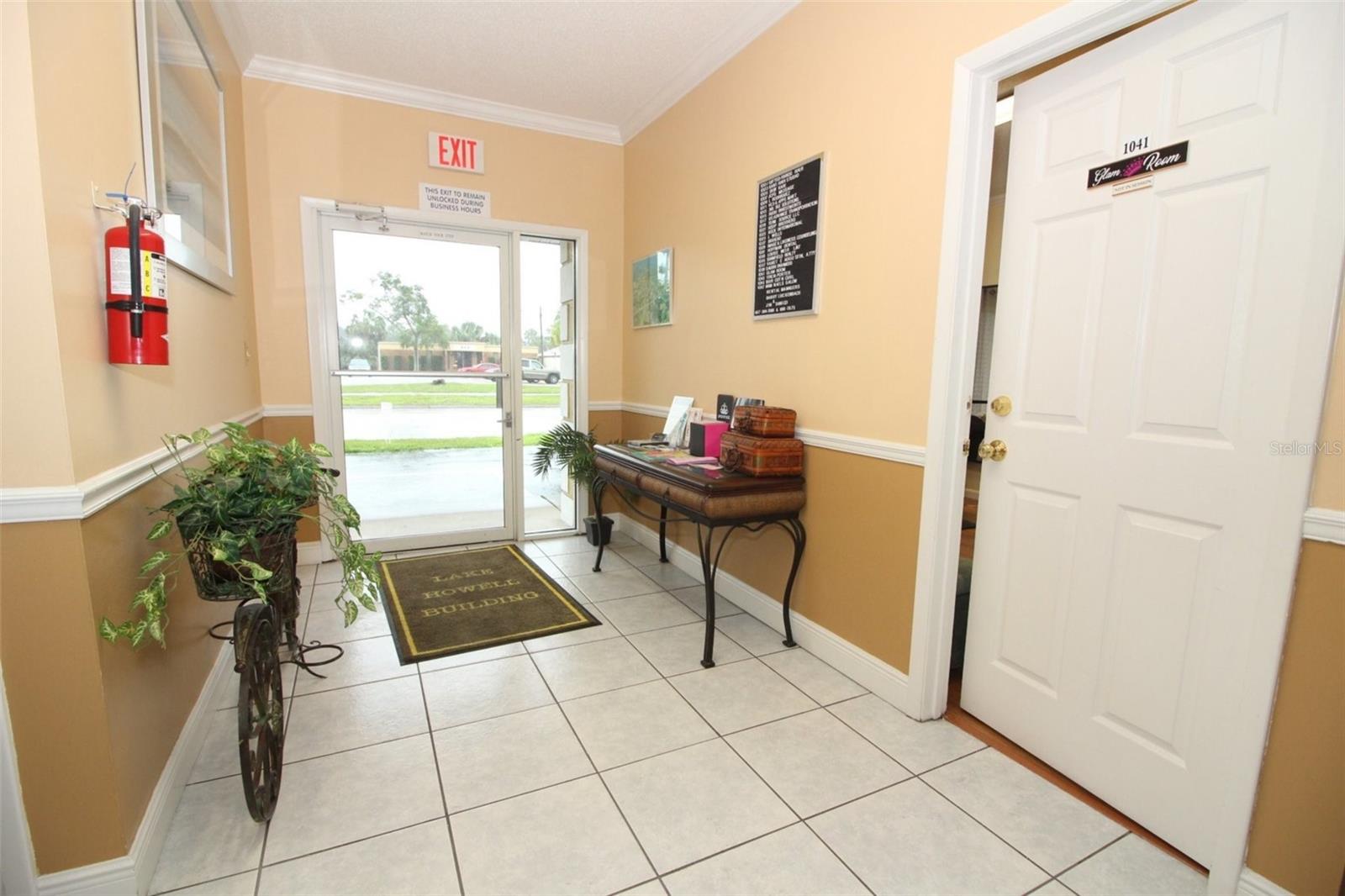 407 LAKE HOWELL ROAD