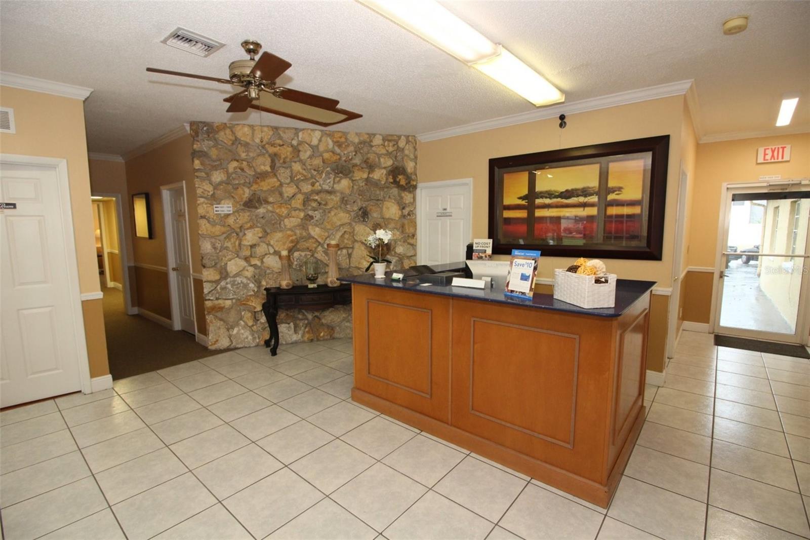 407 LAKE HOWELL ROAD