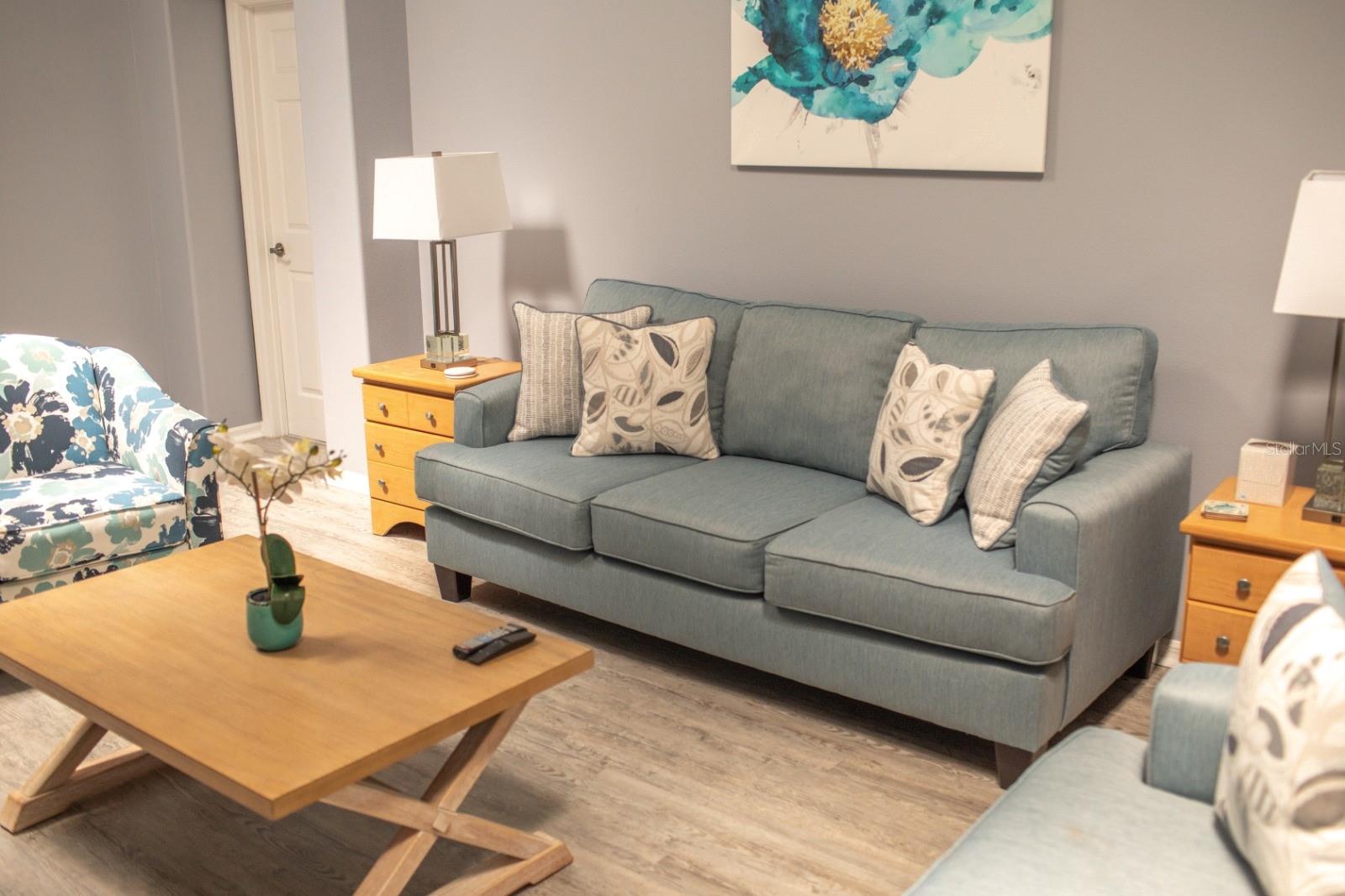 INDIAN CRK PH 06 - Residential Lease