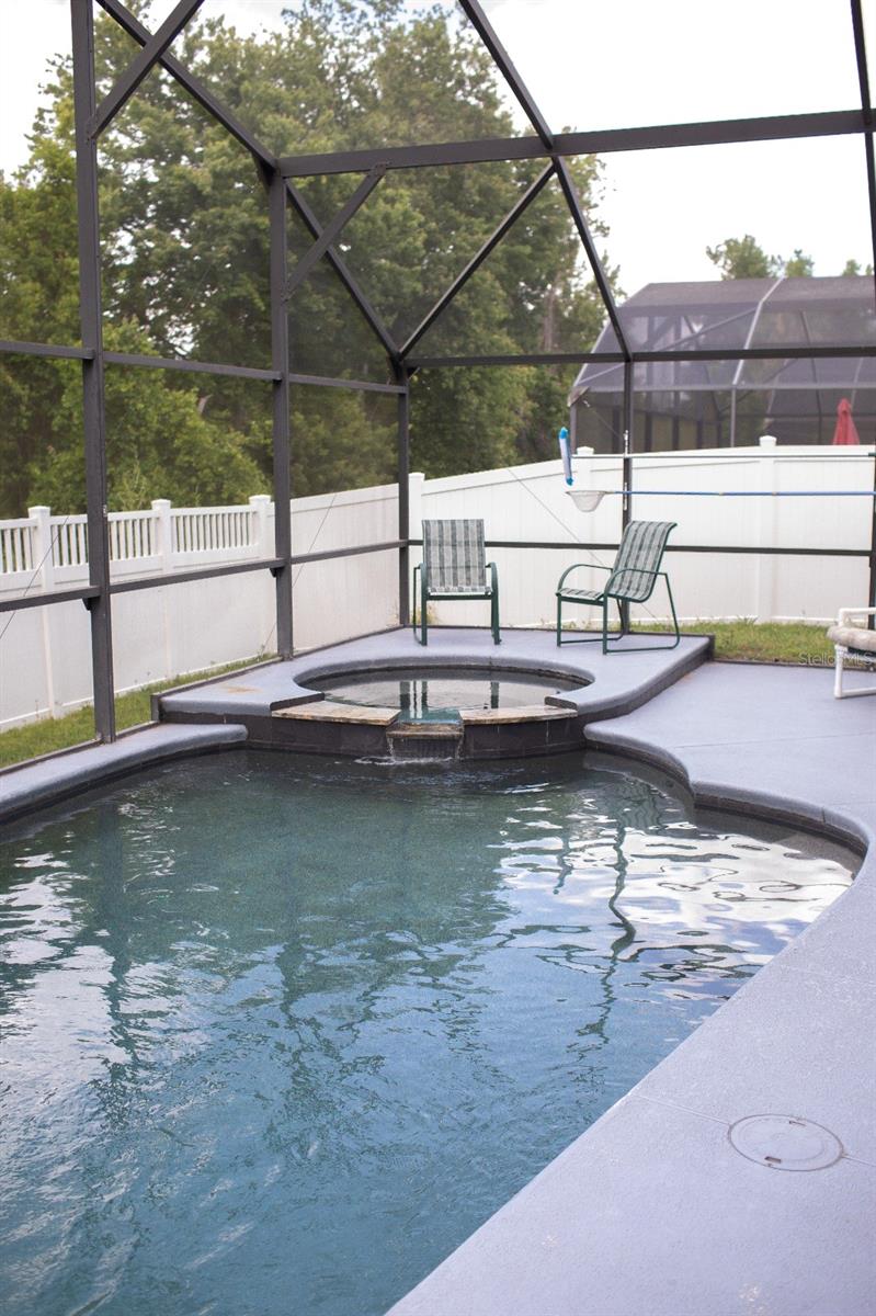 INDIAN CRK PH 06 - Residential Lease