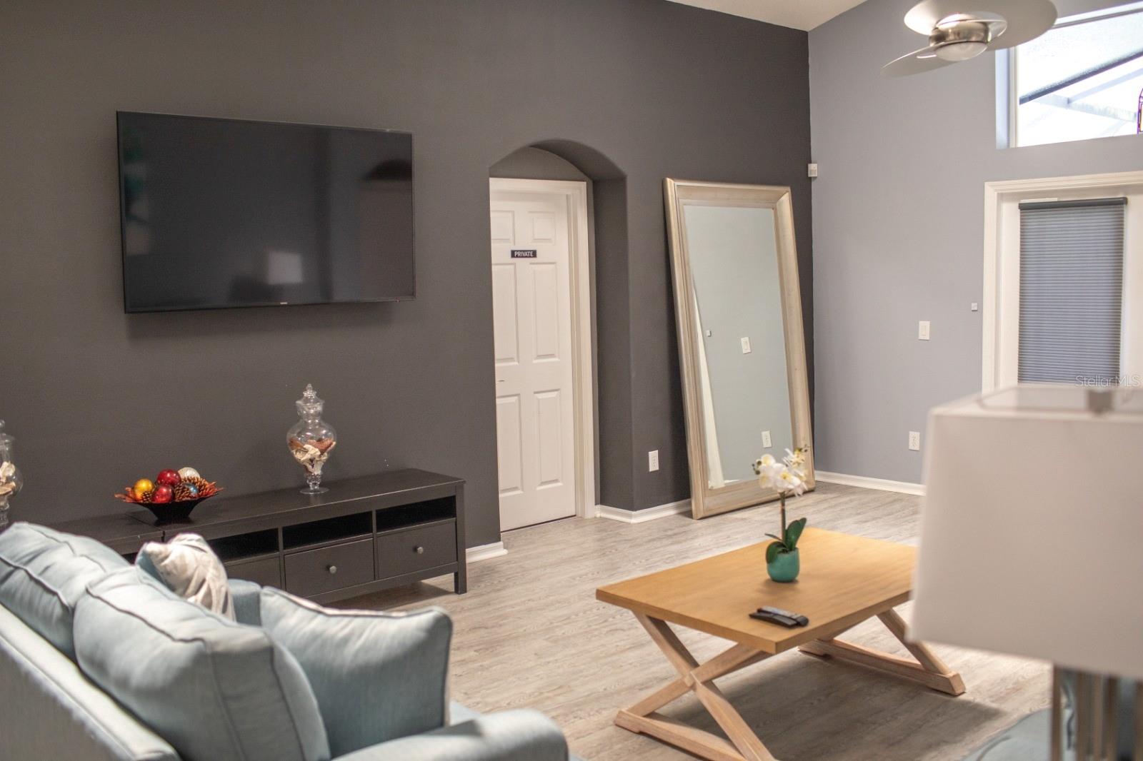 INDIAN CRK PH 06 - Residential Lease