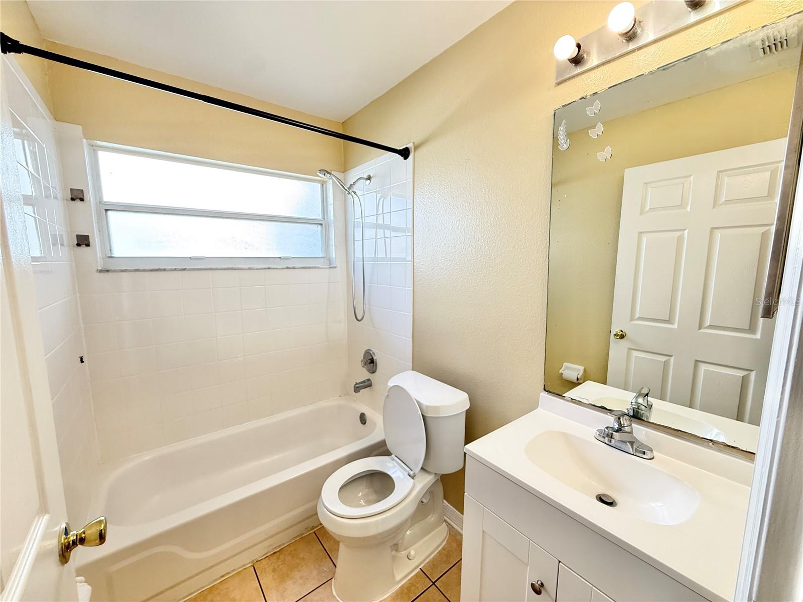 INDIAN POINT PH 05 - Residential Lease