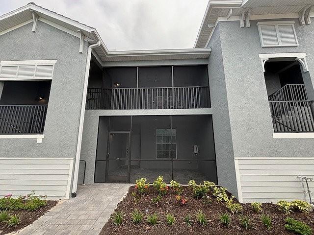 WELLEN PARK GOLF & COUNTRY CLUB - Residential Lease