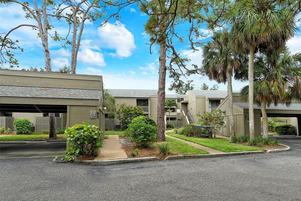 Photo of 111 Woodland Place, Osprey, FL 34229 (MLS # A4663760)