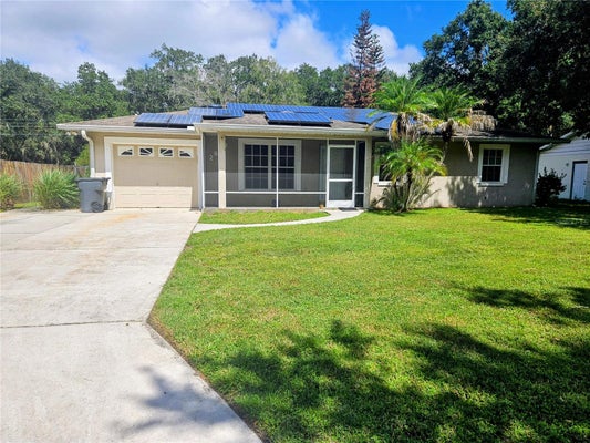 2840 DELROSE DR N, LAKELAND, FL 33805 - Image d8aedf4881fc5fc42fe42c658068657f/582302464