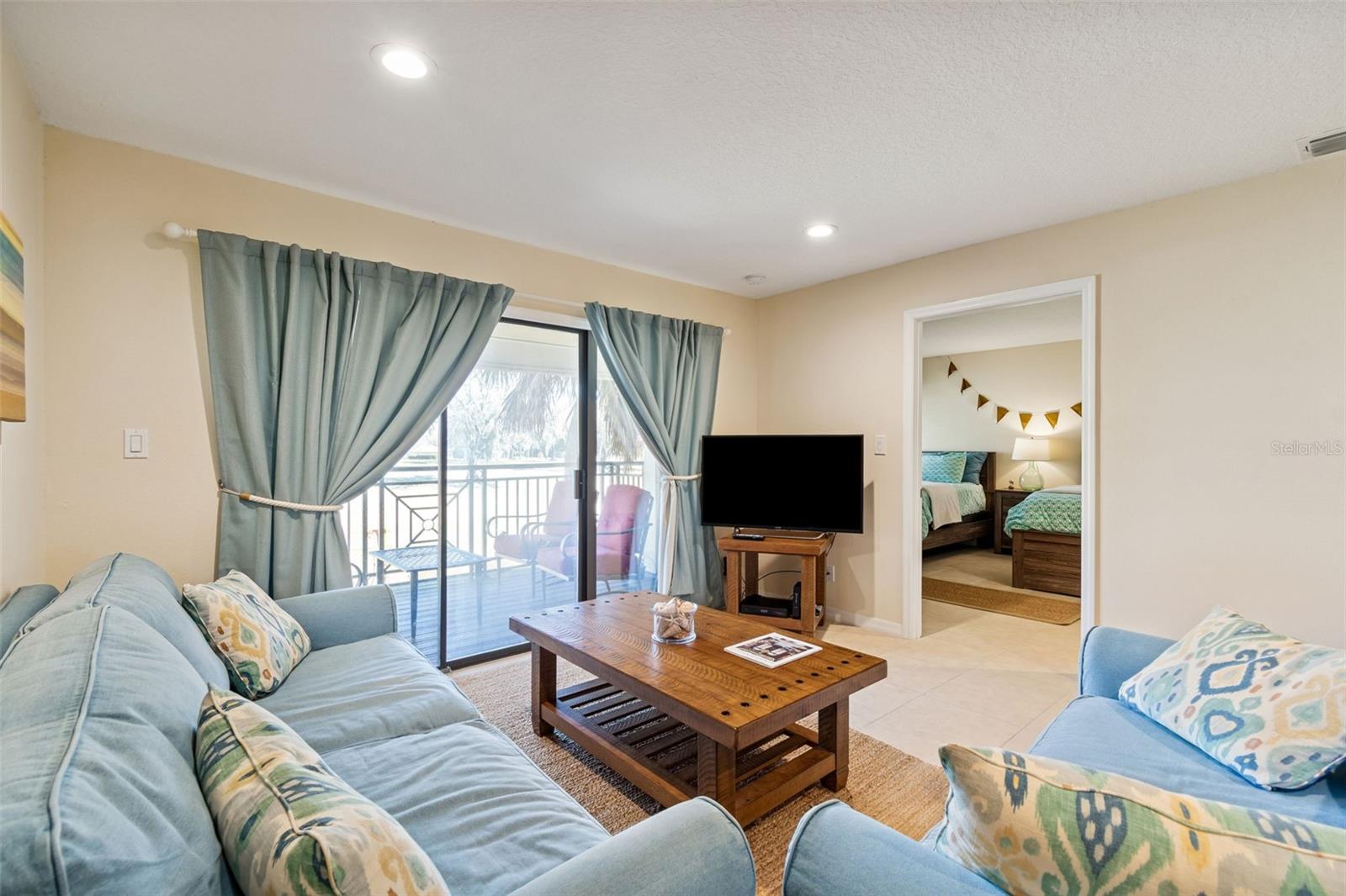 SADDLEBROOK CONDO CL 05 - Residential