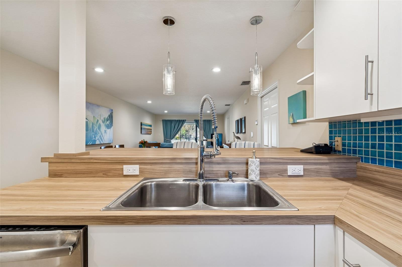 SADDLEBROOK CONDO CL 05 - Residential