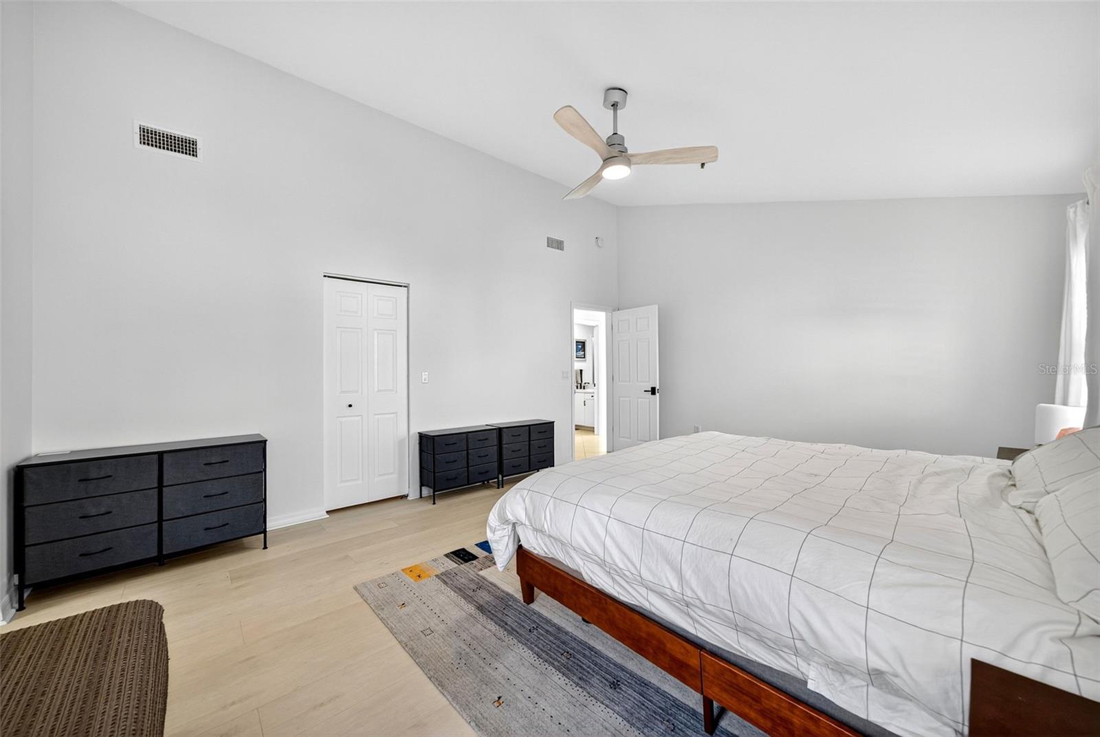 HARBOUR OAKS 2 - Residential