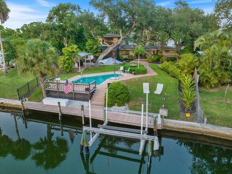 Photo of 1827 Baywood Drive, Sarasota, FL 34231 (MLS # A4697757)
