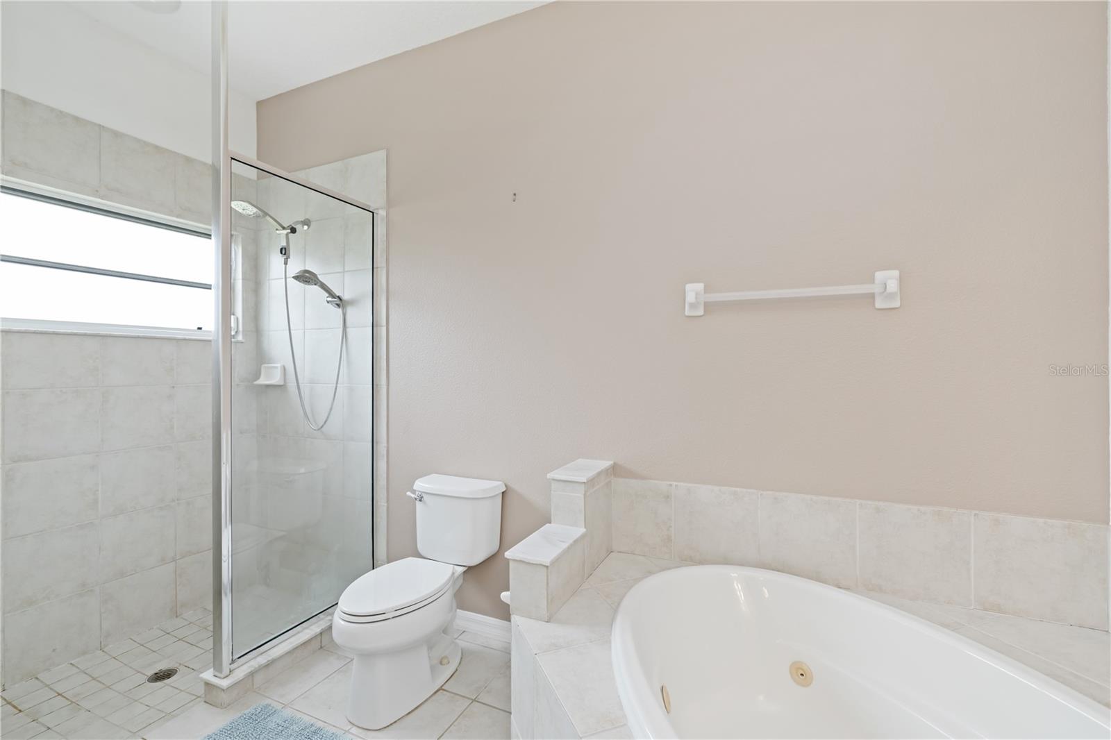 TURTLE ROCK PARCELS I & J - Residential