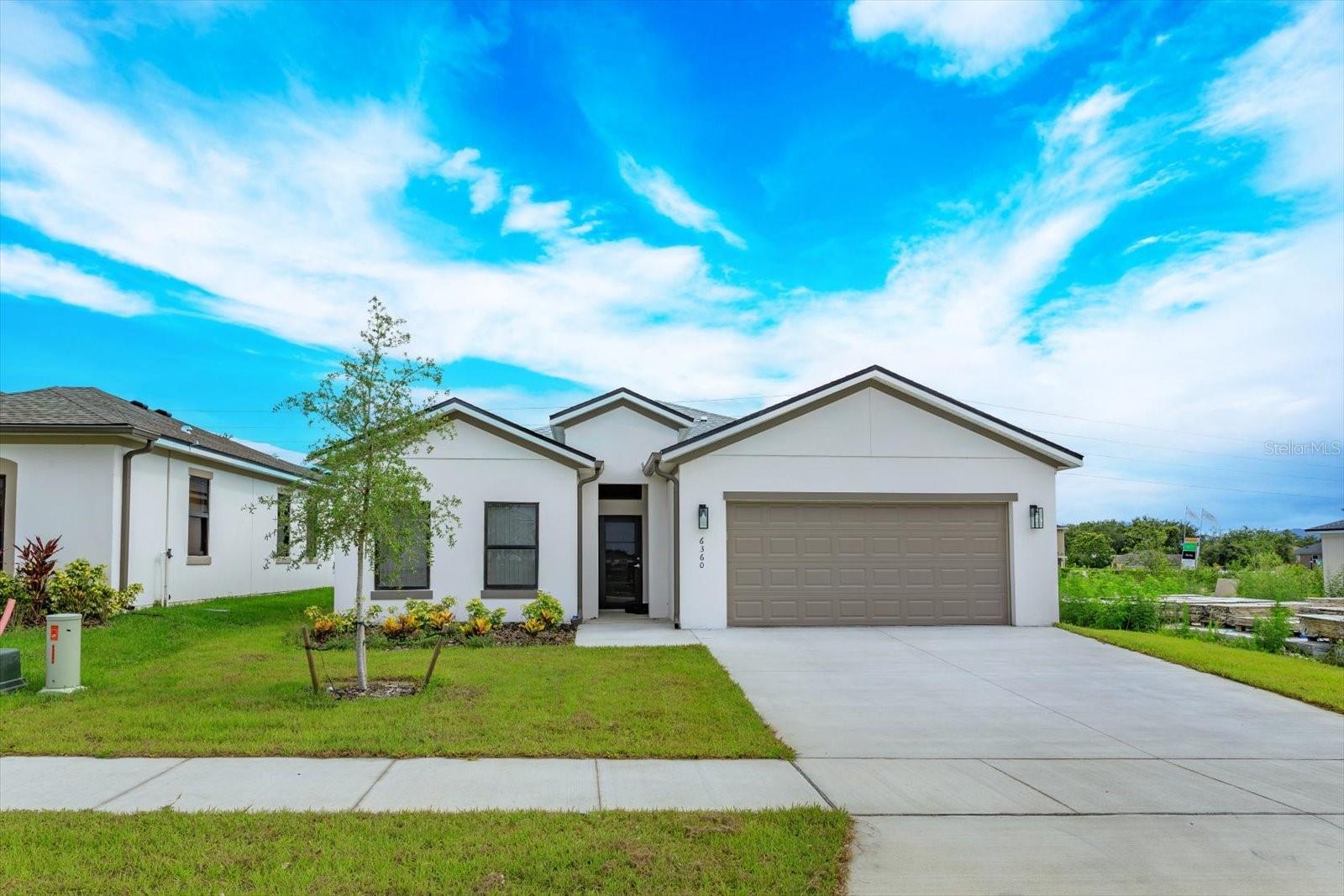 Welcome to this stunning, newly built 4-bedroom, 2-bathroom home in the desirable Villa Pass community by ONX Homes. Bright and airy, this home is flooded with natural light thanks to tall glass doors and windows that invite the outdoors in. 400MB/s Internet & 125 Channels TV Included with the rent!
The chef-inspired kitchen boasts top-of-the-line stainless steel appliances and elegant quartz countertops, perfect for both cooking and entertaining. The open floor plan creates a seamless flow between spaces, ideal for modern living.
Throughout the home, you'll find gorgeous porcelain tile flooring, adding a touch of luxury to every room. The spacious backyard offers endless possibilities, whether you're hosting guests or simply relaxing in the fresh air. A two-car garage completes the home, providing plenty of space for parking and storage.