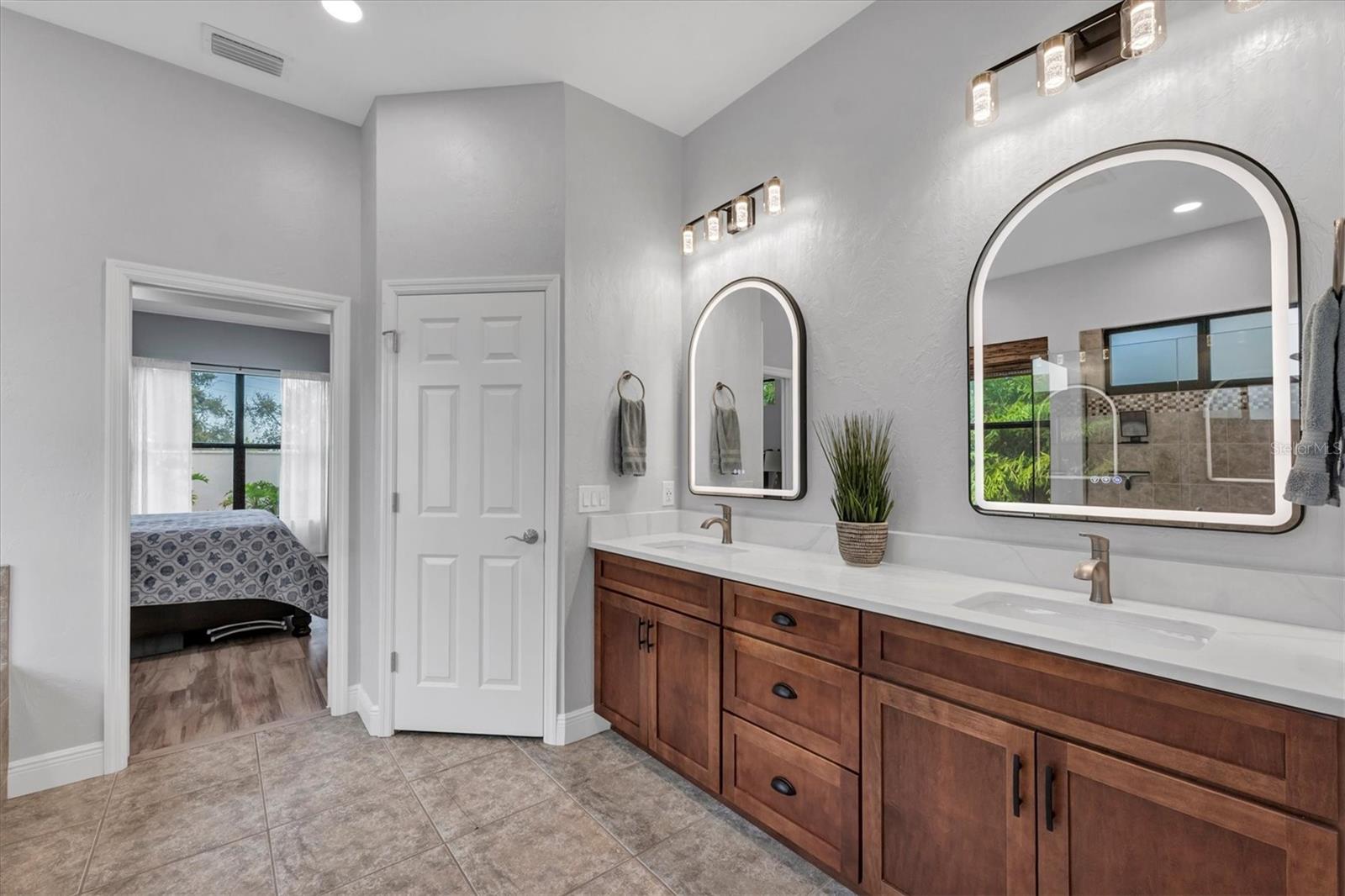 LEGENDS BAY - Residential Lease