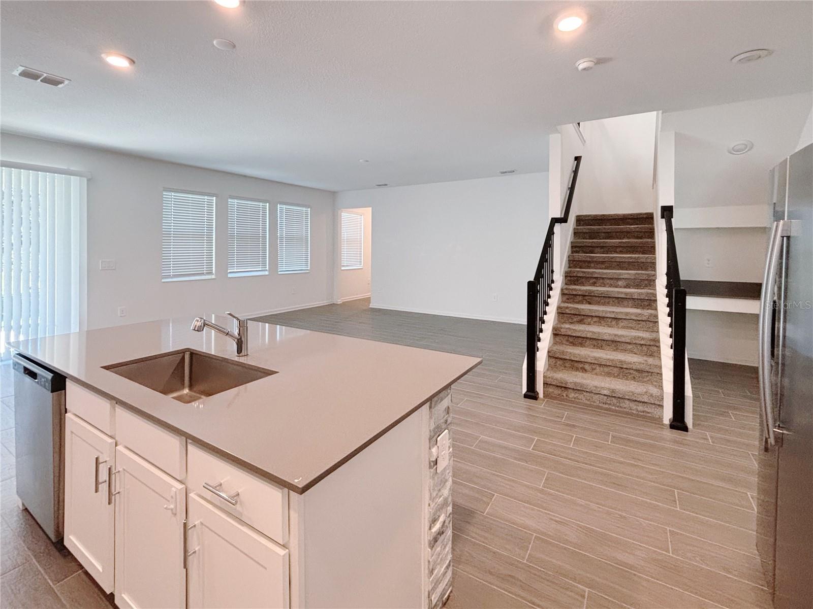 STOREY GROVE PH 5 - Residential Lease