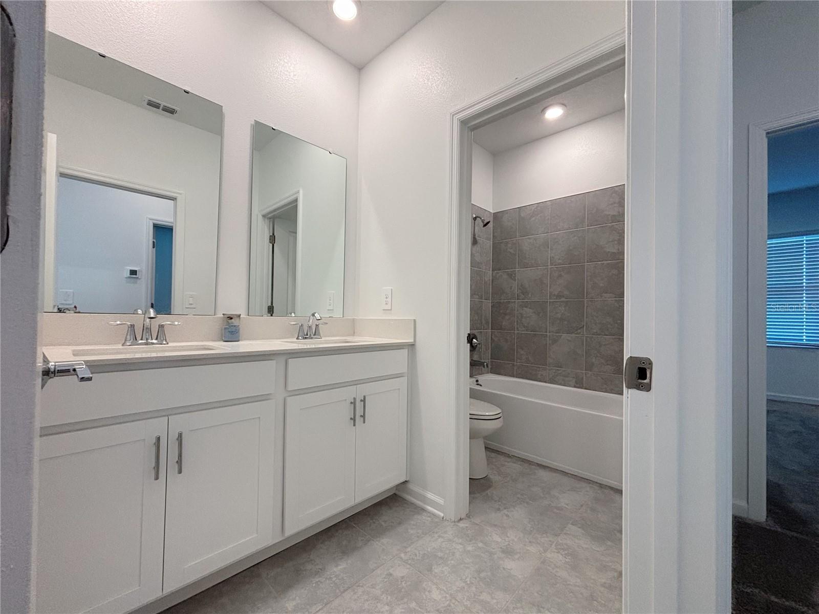 STOREY GROVE PH 5 - Residential Lease