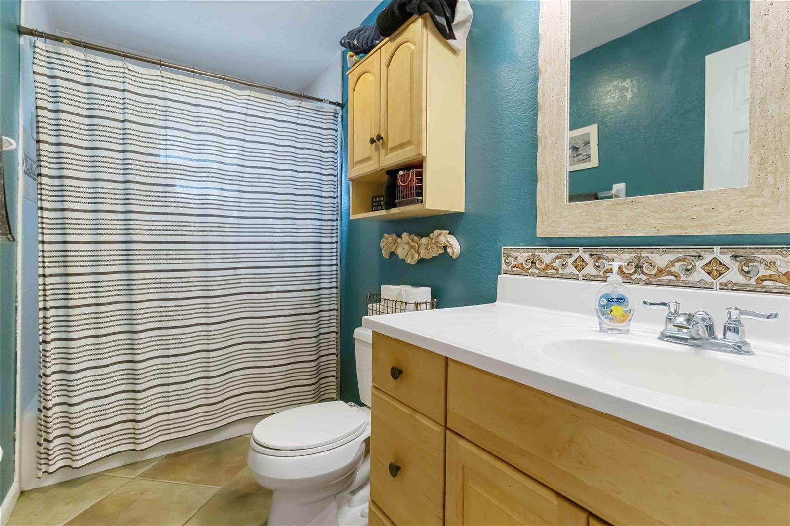 LAKE SARASOTA - Residential