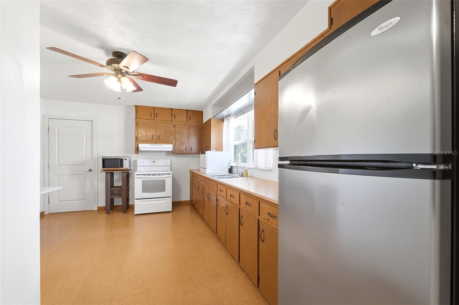 DVORAK MANOR - Residential