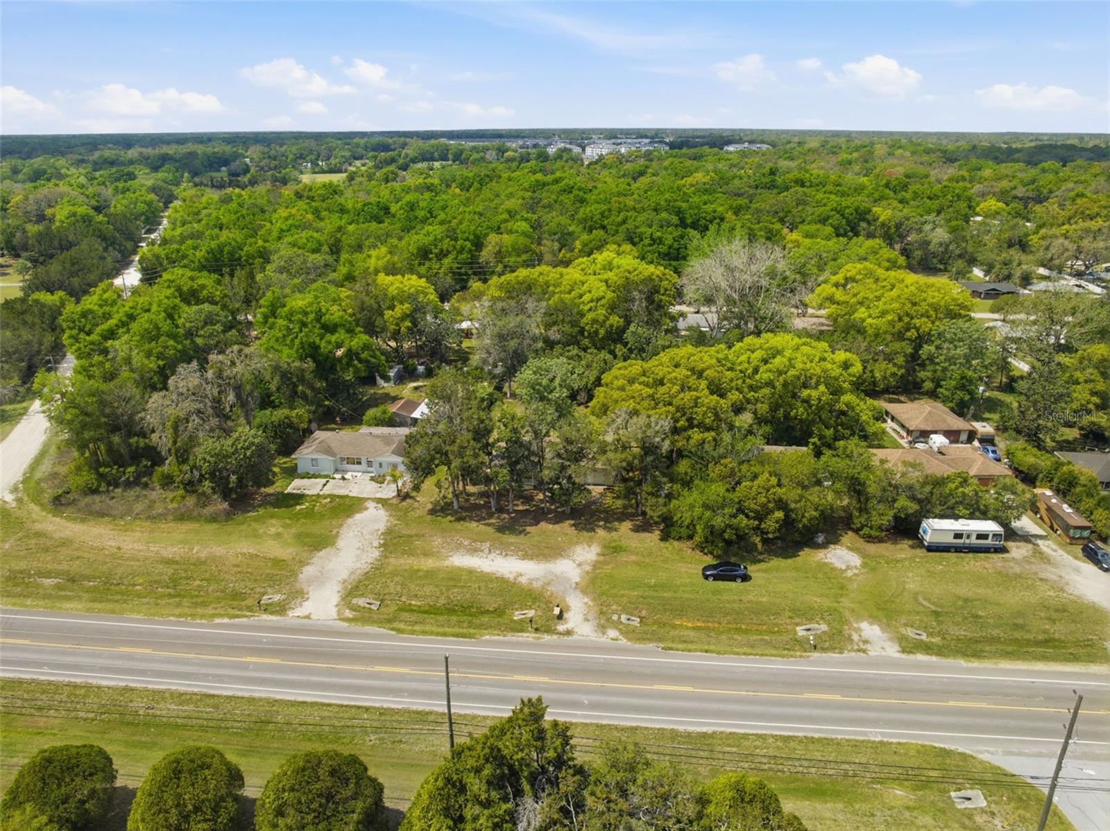 DVORAK MANOR - Residential
