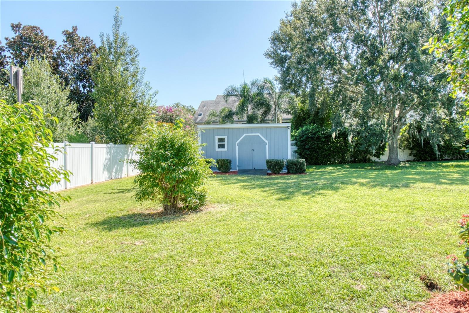 WOODS AT KINGS CREST 02 - Residential