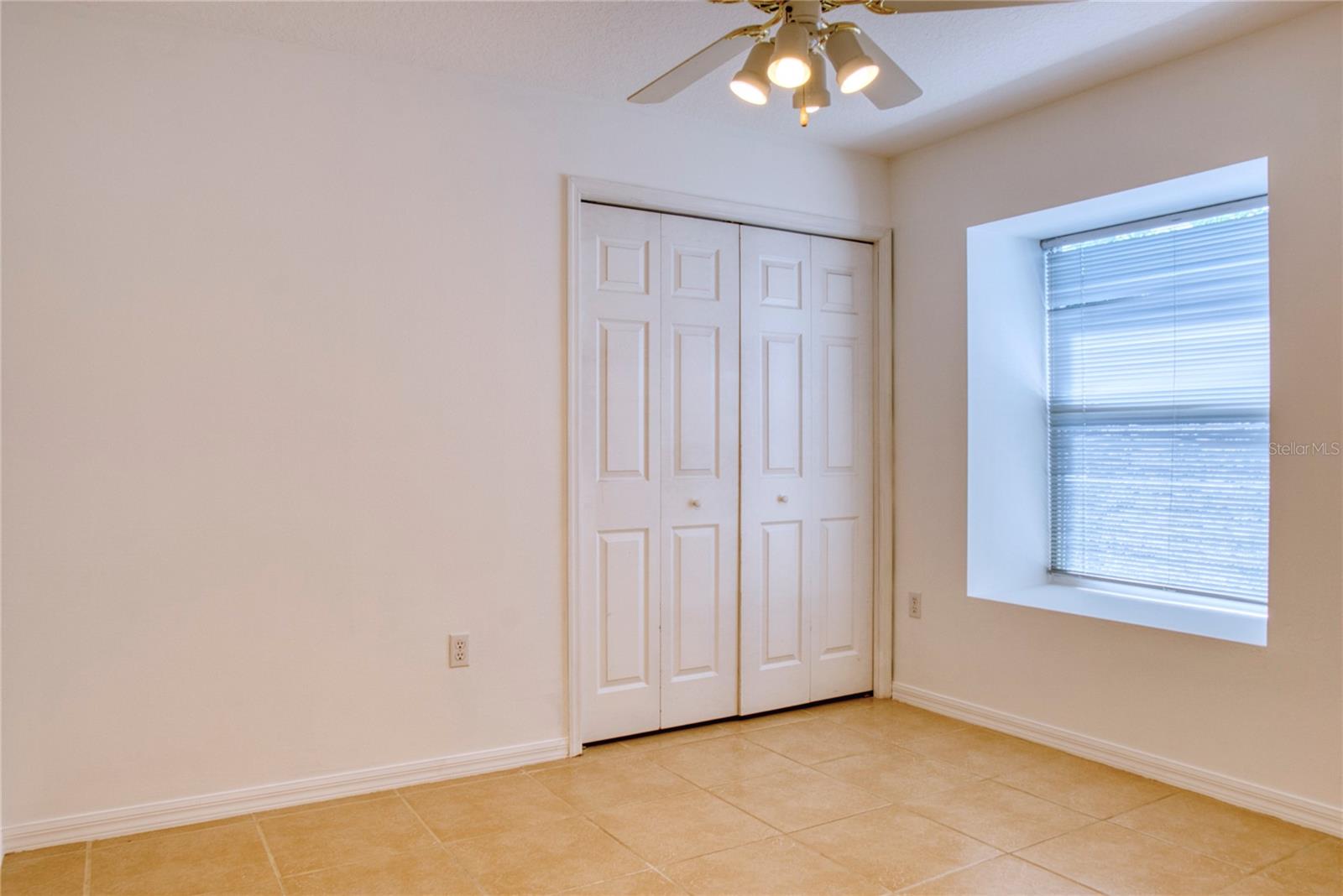 WOODS AT KINGS CREST 02 - Residential